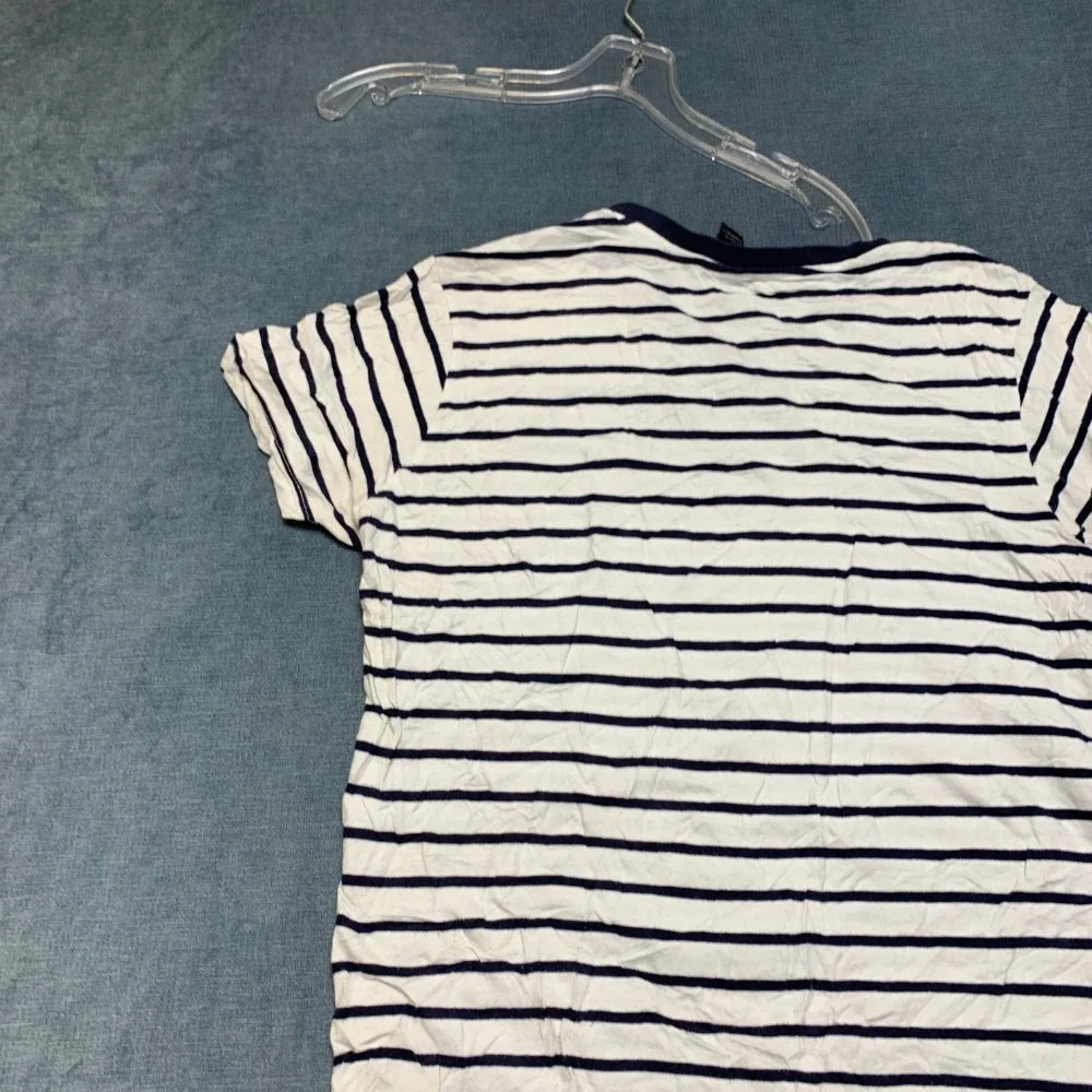 U.S. Polo Assn. T Shirt Mens Medium White Navy Striped V-Neck Short Sleeve Logo